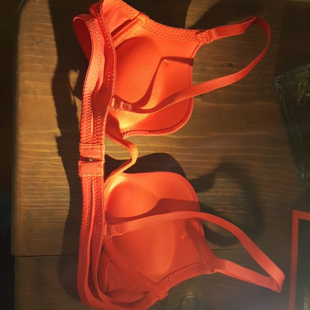 Bra - Picture 2 of 3
